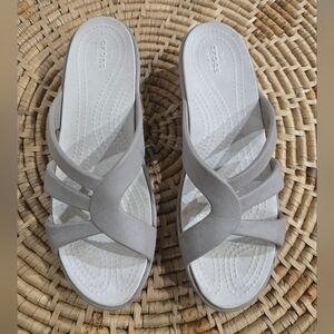 CROCS Women's Light Gray Sandals